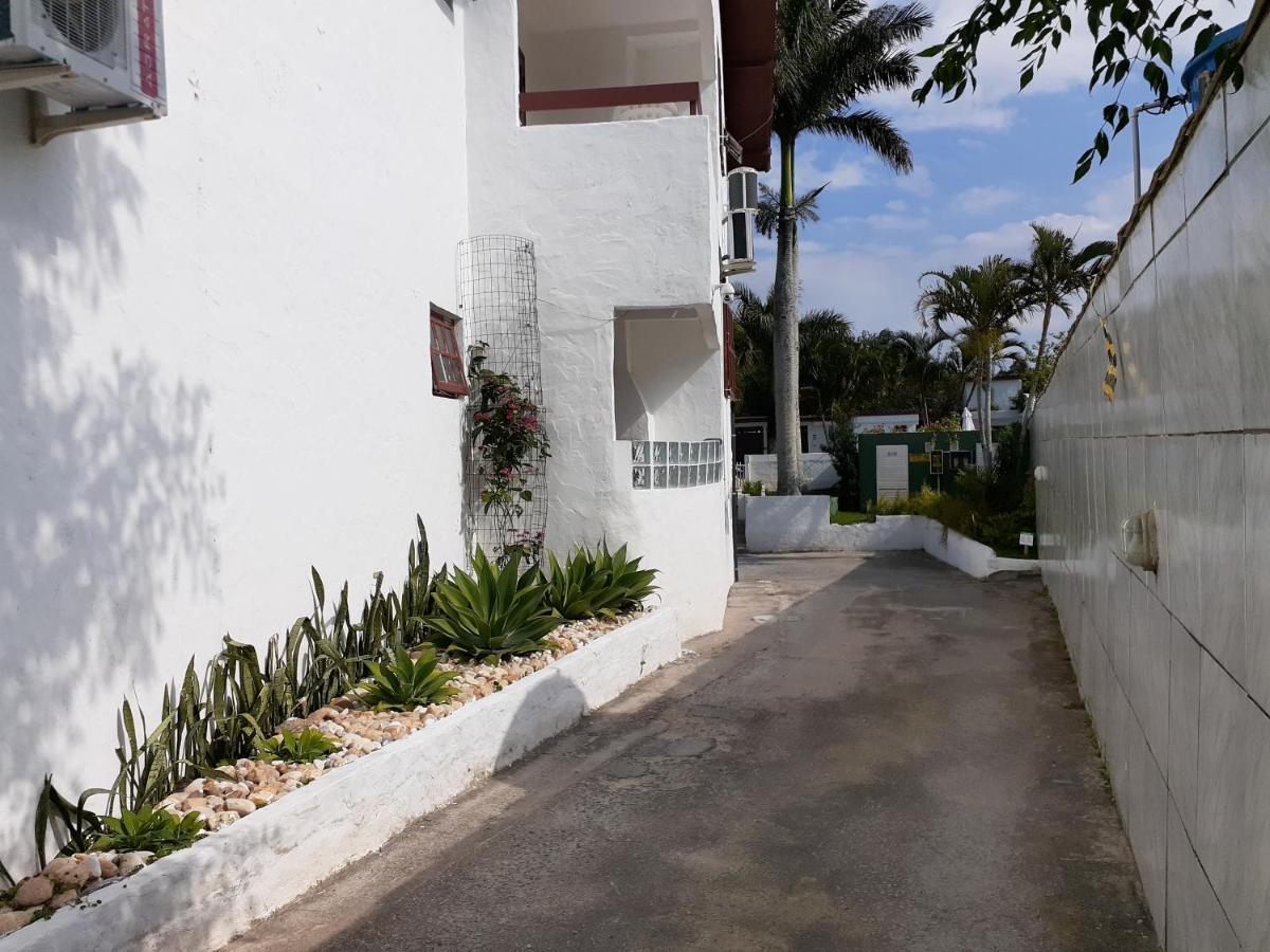 Residencial Hostal Blanco Florianópolis Esterno foto